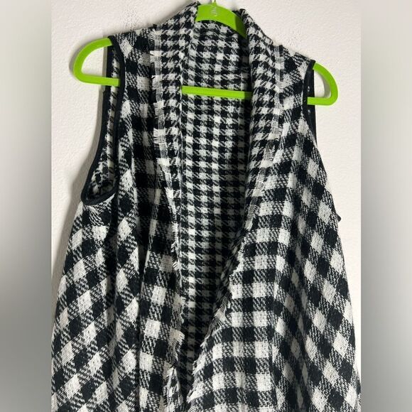 Styline BLACK WHITE REVERSIBLE PLAID VEST KIMONO One size - Picture 5 of 16